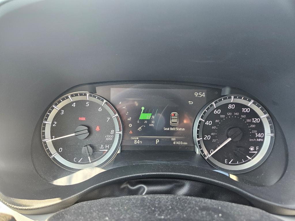 used 2023 Toyota Highlander car, priced at $34,500