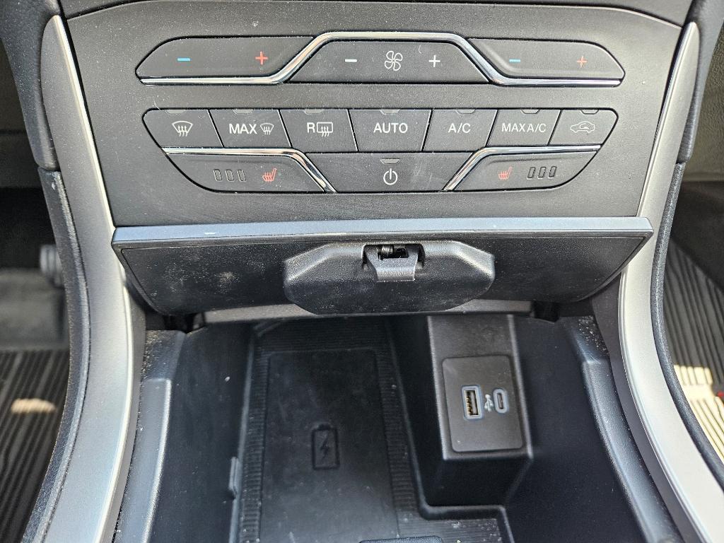 used 2020 Ford Edge car, priced at $22,500