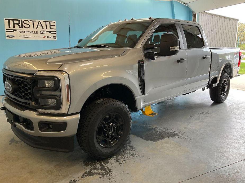 new 2024 Ford F-350 car, priced at $62,830