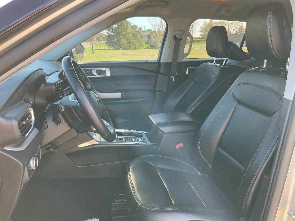 used 2020 Ford Explorer car, priced at $19,000