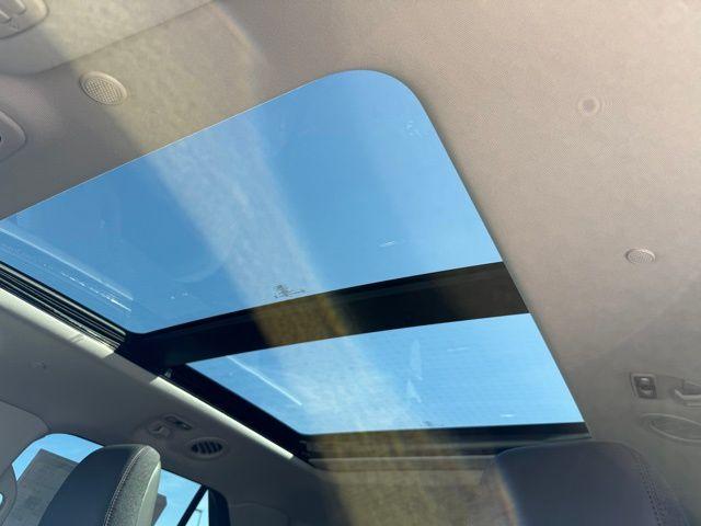 new 2025 Ford Explorer car
