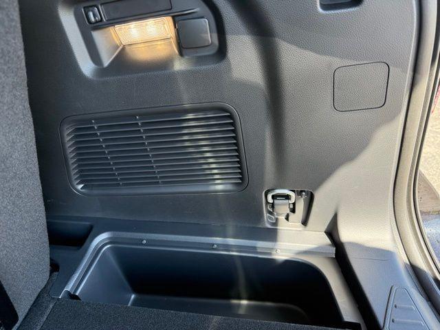 new 2025 Ford Explorer car