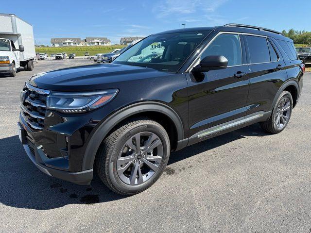 new 2025 Ford Explorer car