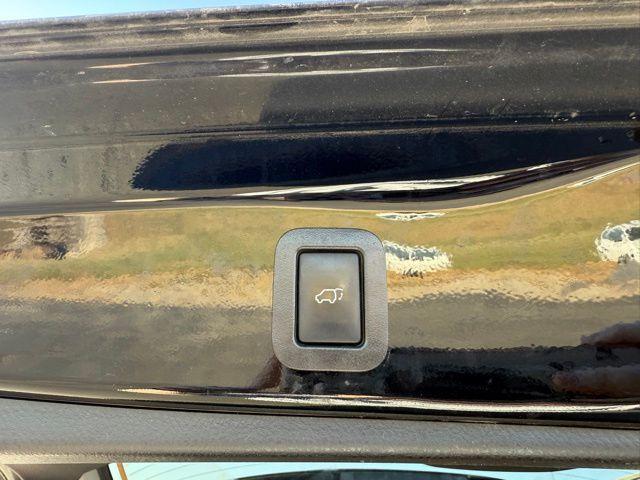 used 2018 Toyota Highlander car, priced at $19,900