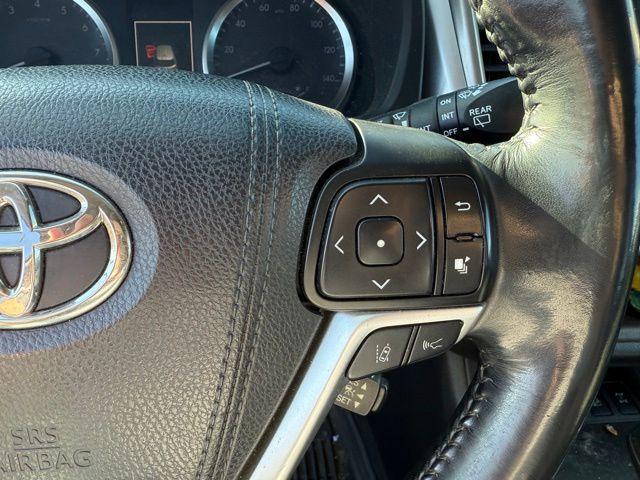 used 2018 Toyota Highlander car, priced at $19,900