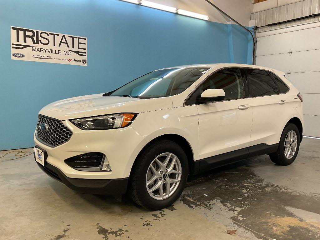 used 2023 Ford Edge car, priced at $29,900