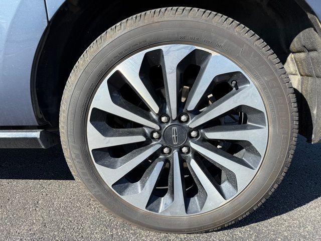 used 2022 Lincoln Navigator L car, priced at $48,350
