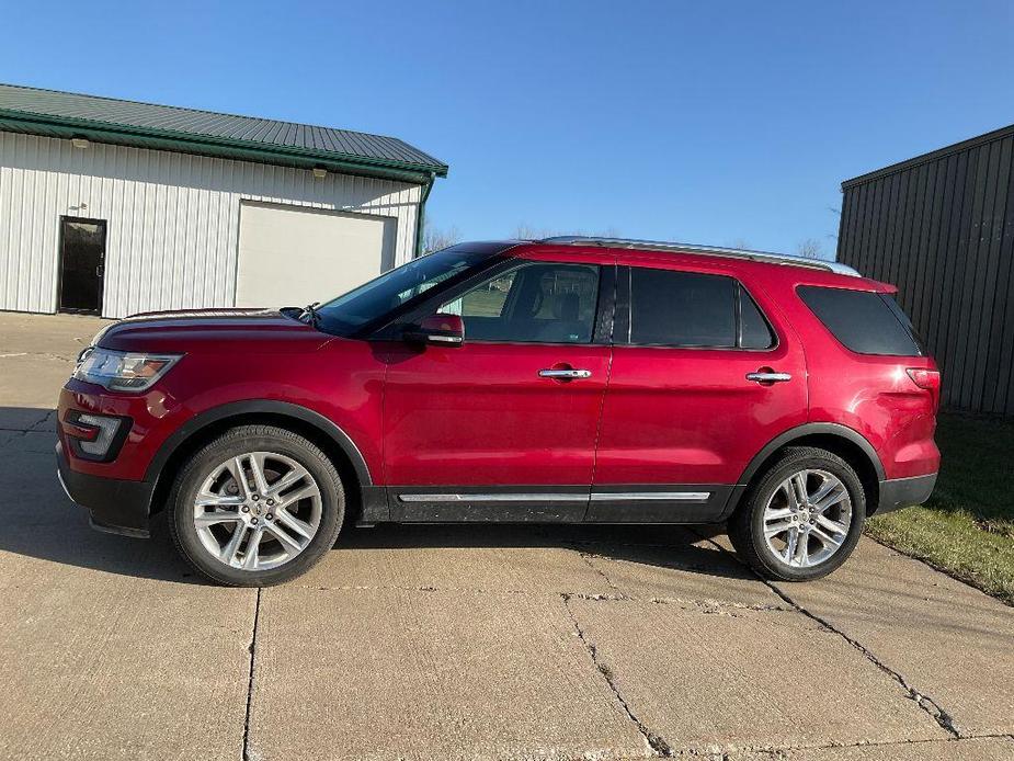 used 2017 Ford Explorer car