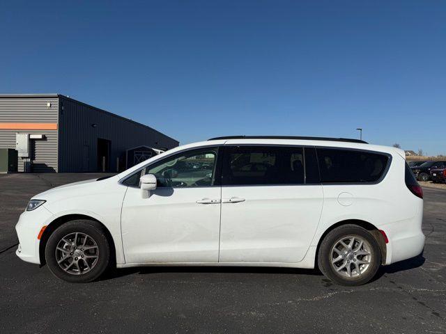 used 2022 Chrysler Pacifica car, priced at $22,924