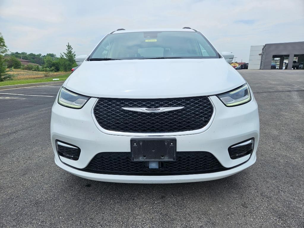 used 2022 Chrysler Pacifica car, priced at $23,600