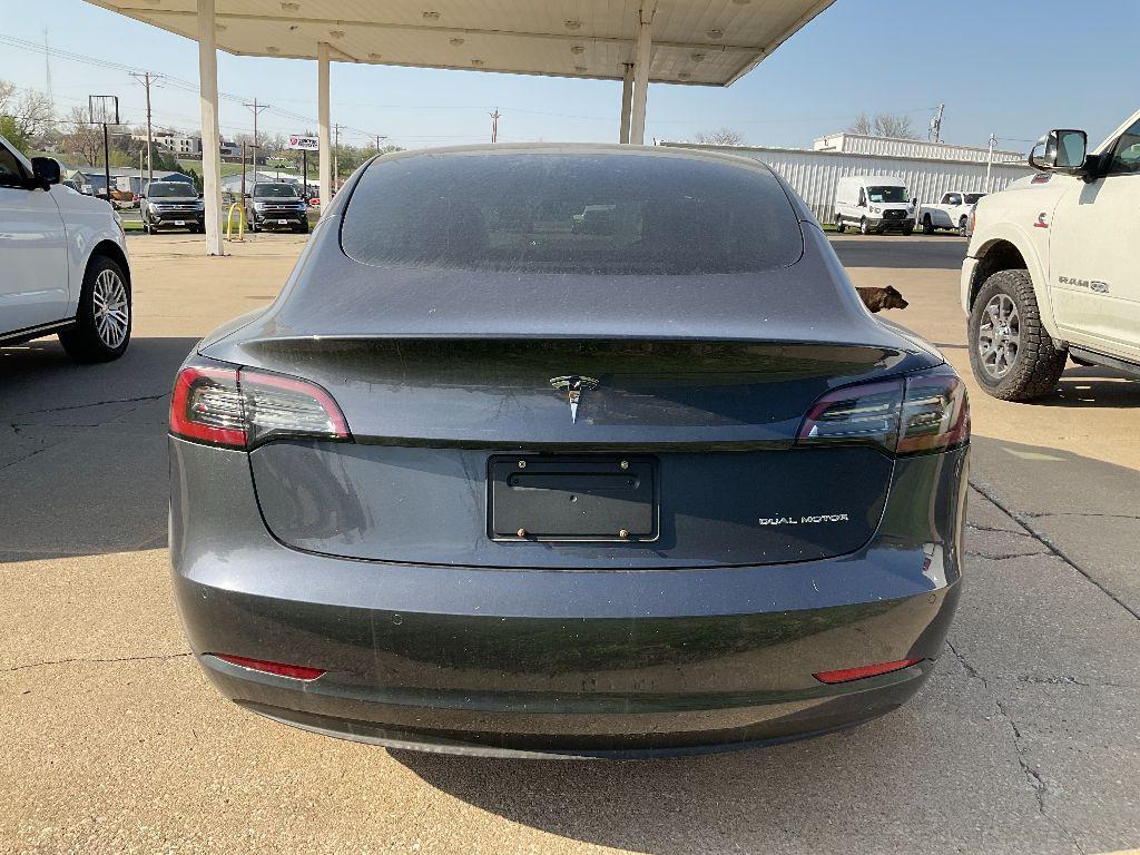 used 2022 Tesla Model 3 car, priced at $31,900