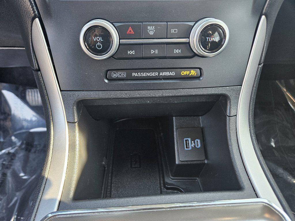 used 2022 Ford Edge car, priced at $27,100
