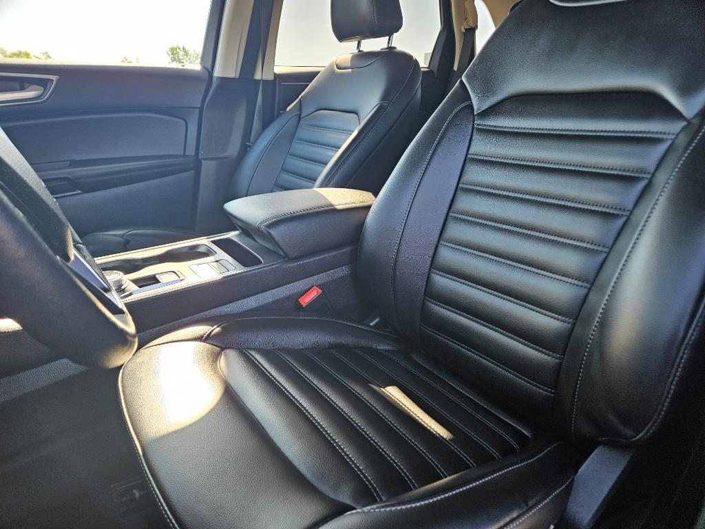 used 2022 Ford Edge car, priced at $28,200
