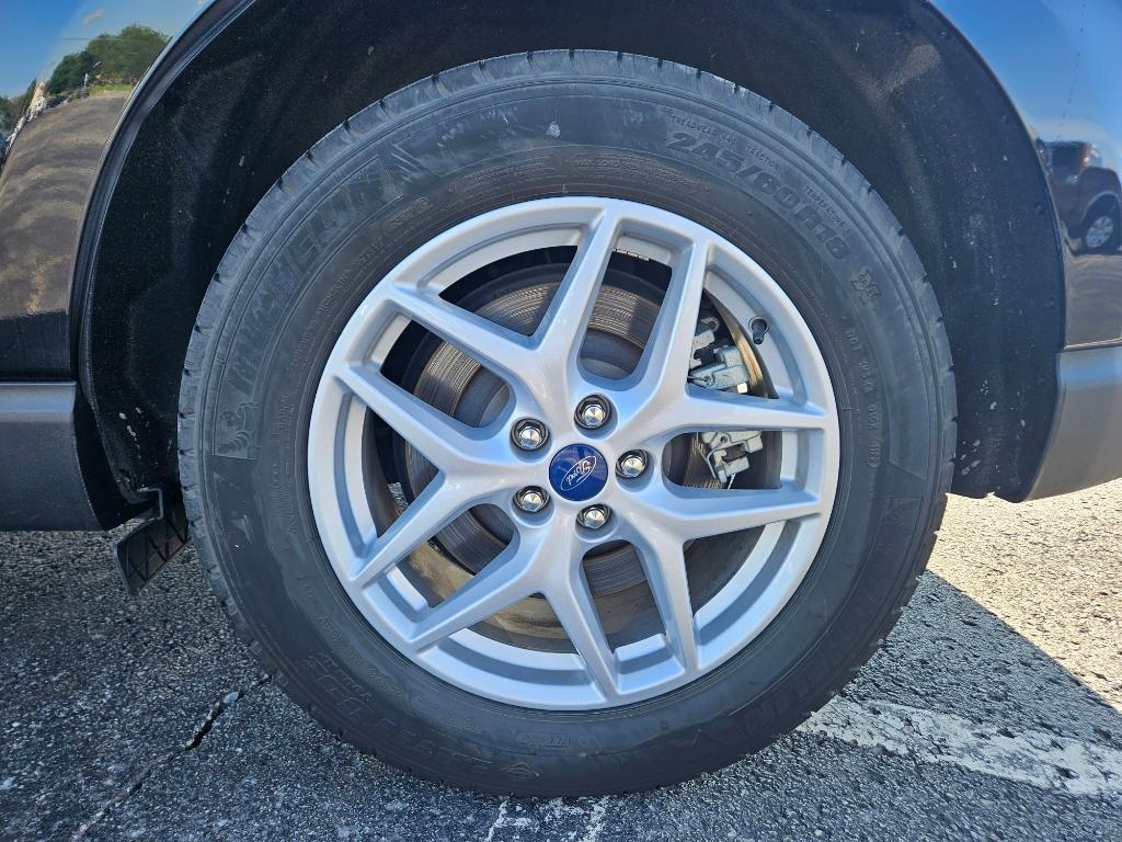 used 2022 Ford Edge car, priced at $28,200