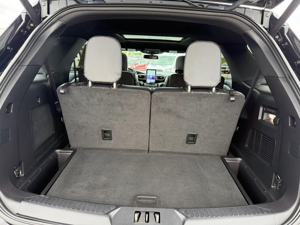 used 2022 Ford Explorer car, priced at $38,250