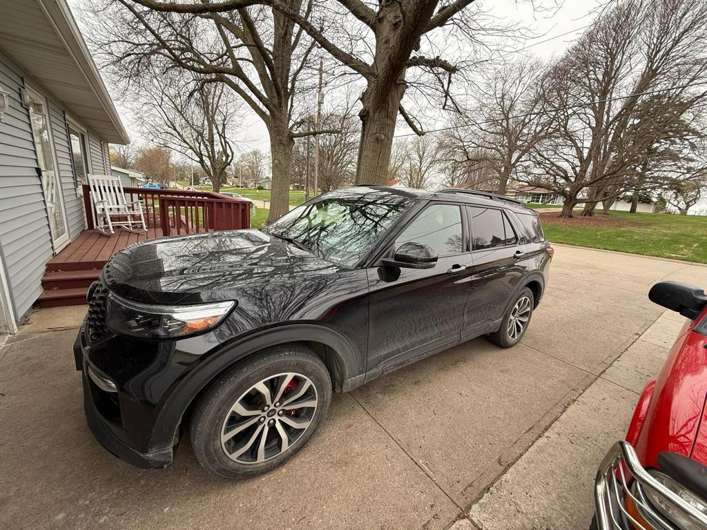 used 2022 Ford Explorer car, priced at $38,900