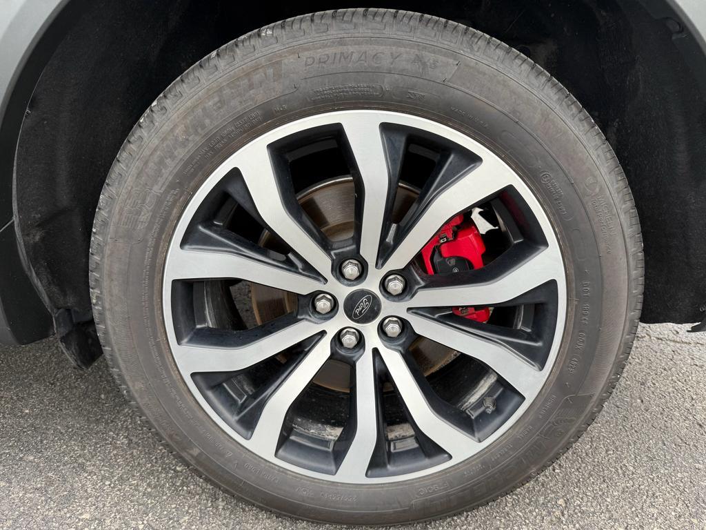 used 2022 Ford Explorer car, priced at $38,250