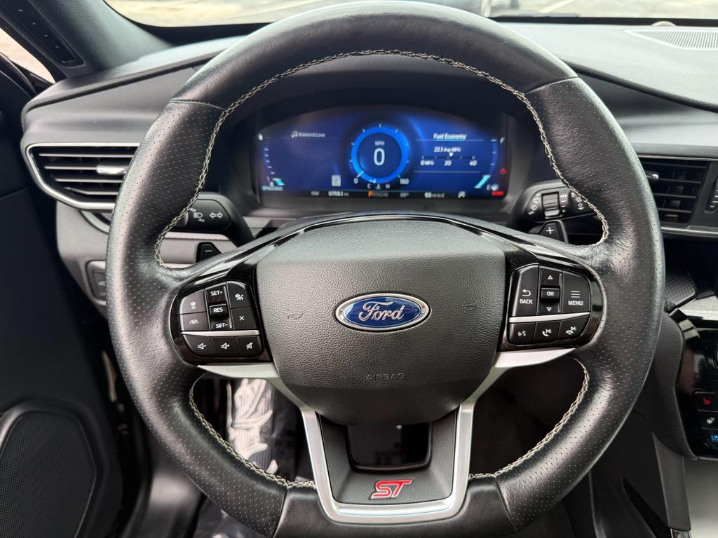used 2022 Ford Explorer car, priced at $38,250