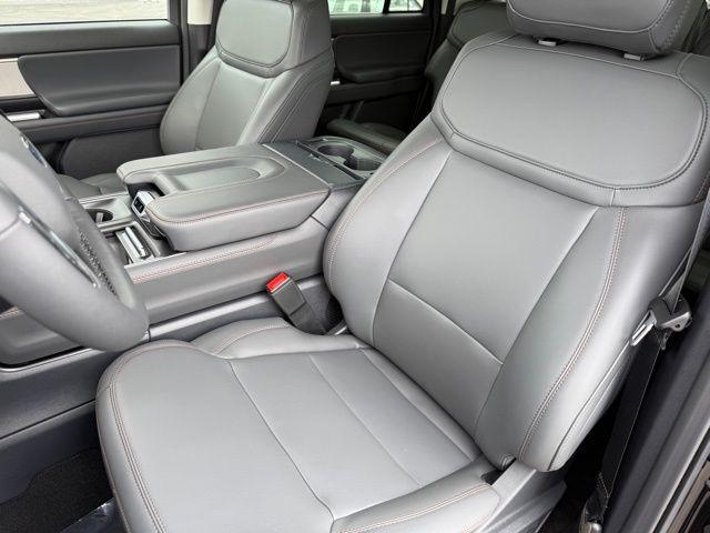 new 2025 Ford Expedition Max car
