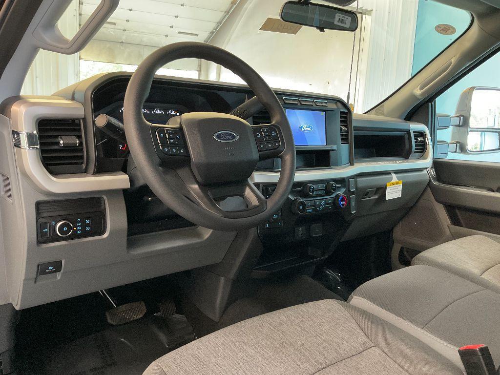 new 2024 Ford F-250 car, priced at $56,727