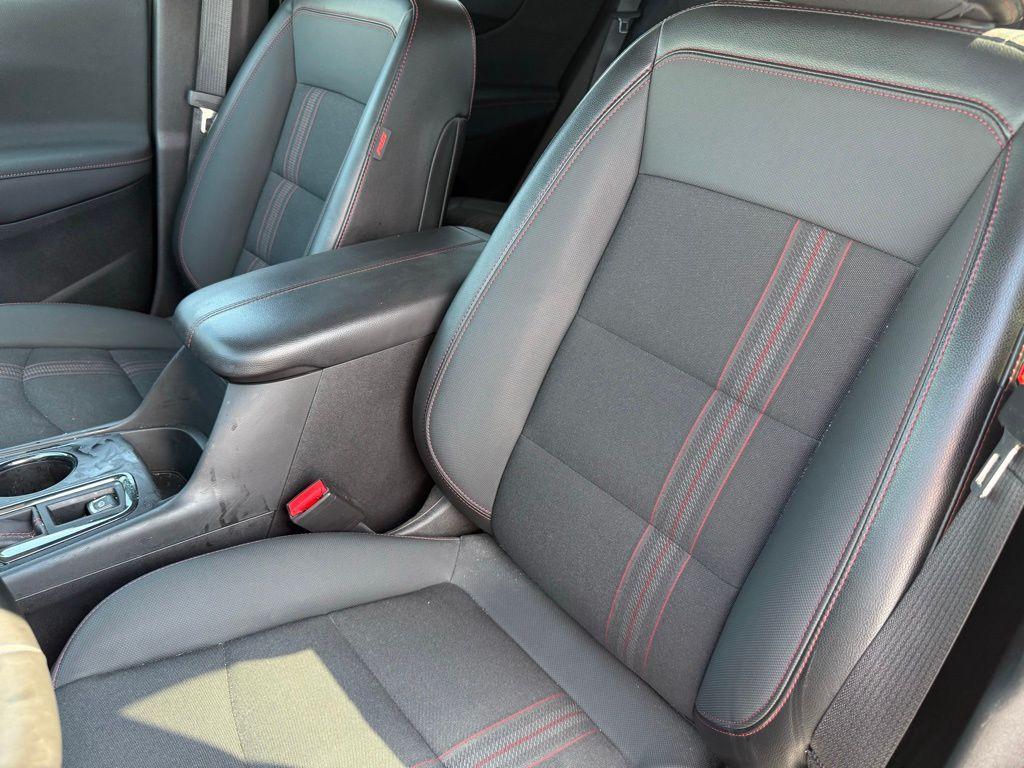 used 2023 Chevrolet Equinox car