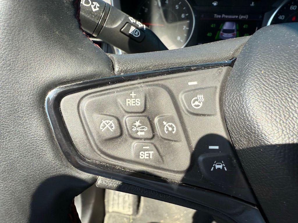 used 2023 Chevrolet Equinox car