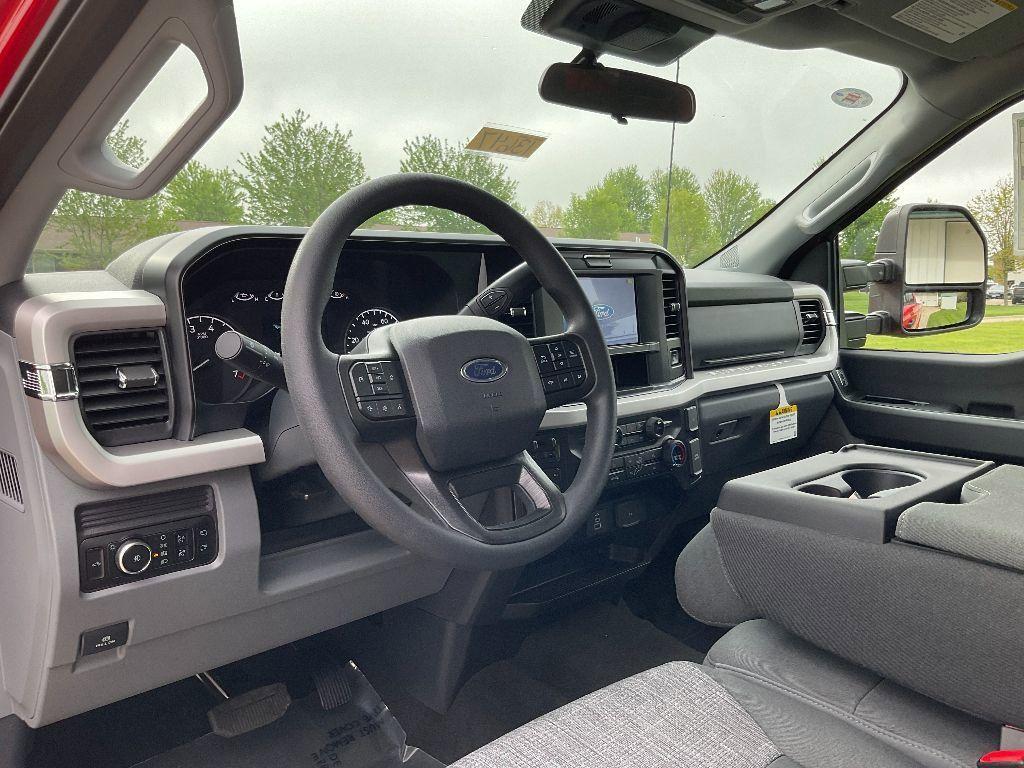 new 2025 Ford F-350 car, priced at $61,835