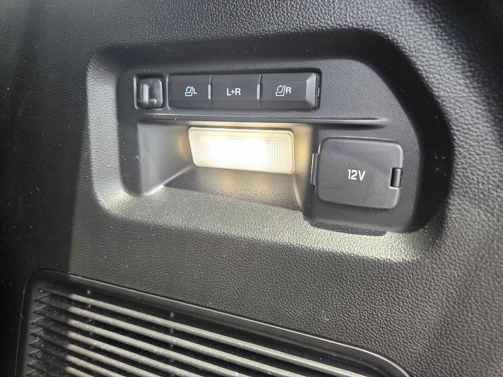 used 2021 Ford Explorer car, priced at $25,900