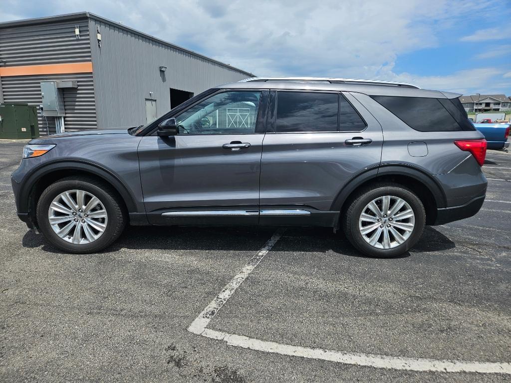 used 2021 Ford Explorer car, priced at $25,900
