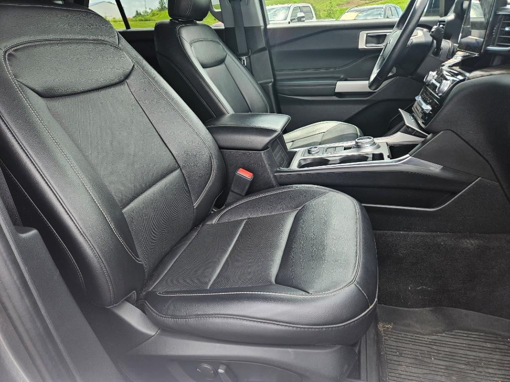 used 2021 Ford Explorer car, priced at $25,900