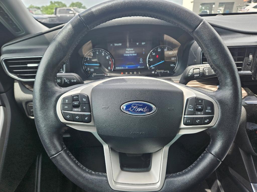 used 2021 Ford Explorer car, priced at $25,900