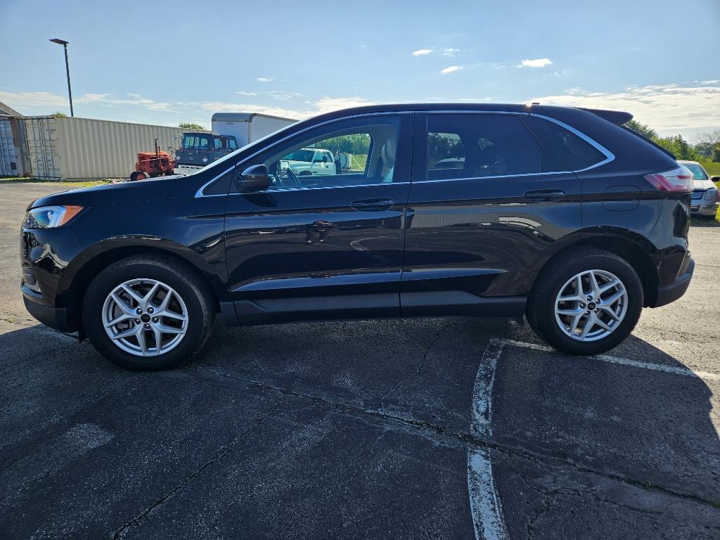 used 2023 Ford Edge car, priced at $29,900