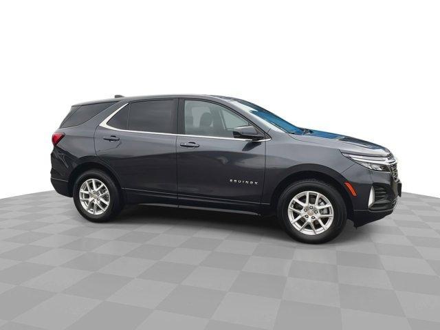 used 2022 Chevrolet Equinox car, priced at $22,000