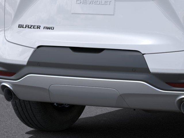 new 2025 Chevrolet Blazer car, priced at $44,040