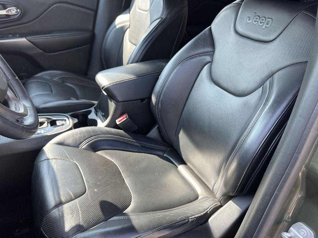 used 2019 Jeep Cherokee car, priced at $17,900