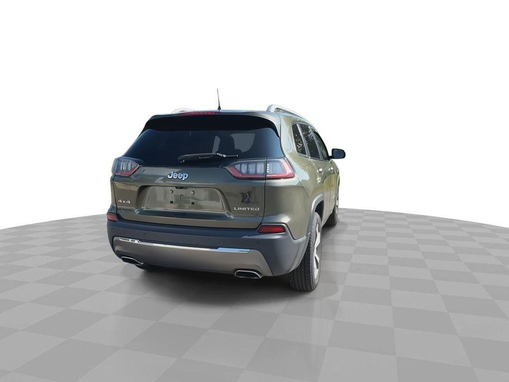 used 2019 Jeep Cherokee car, priced at $17,900