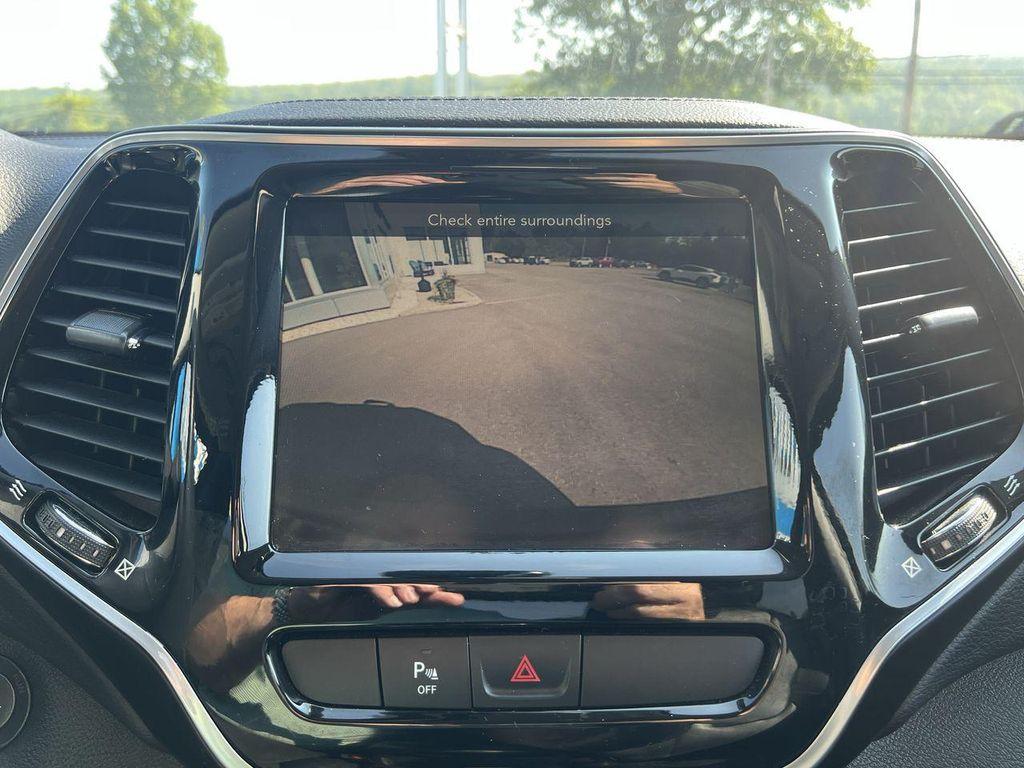 used 2019 Jeep Cherokee car, priced at $17,900