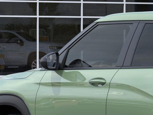 new 2025 Chevrolet TrailBlazer car, priced at $25,680