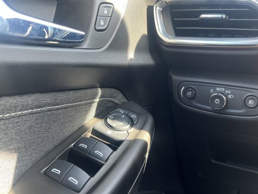 used 2023 Chevrolet TrailBlazer car, priced at $23,850