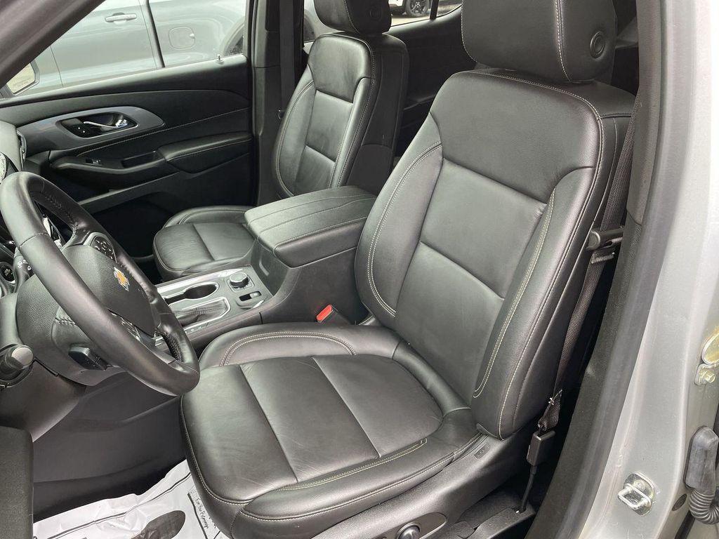 used 2022 Chevrolet Traverse car, priced at $29,525