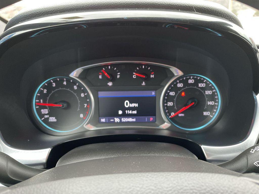 used 2022 Chevrolet Traverse car, priced at $29,525