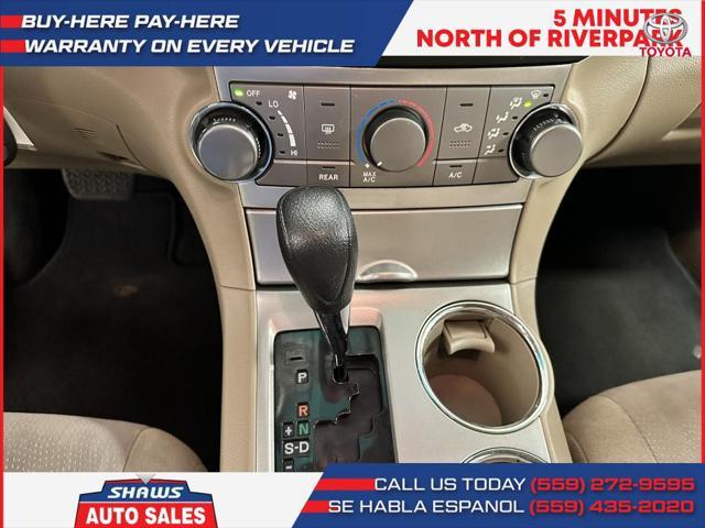 used 2012 Toyota Highlander car, priced at $13,450