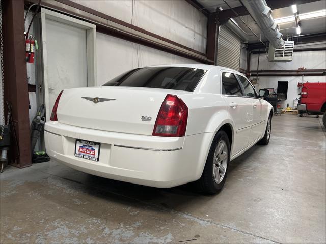 used 2006 Chrysler 300 car, priced at $6,950