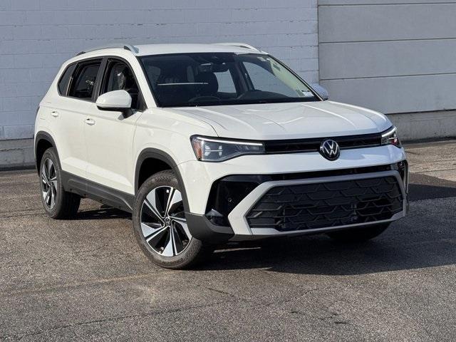 new 2025 Volkswagen Taos car