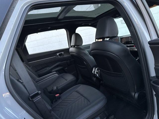 new 2025 Kia Sorento car, priced at $44,995