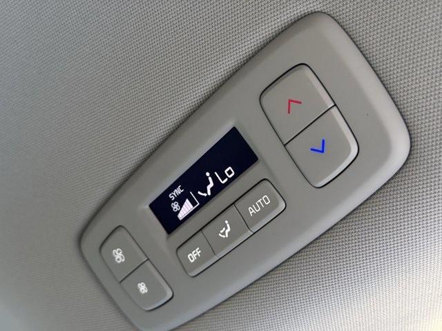 new 2025 Kia Carnival car, priced at $40,000