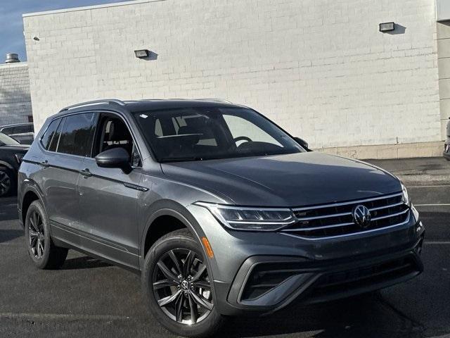 new 2024 Volkswagen Tiguan car, priced at $33,707