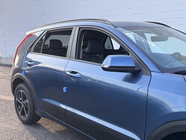 new 2025 Kia Niro car, priced at $26,925