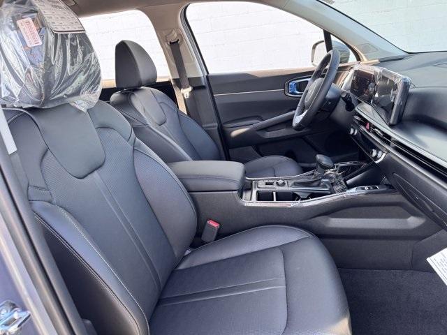 new 2025 Kia Sorento car, priced at $31,135
