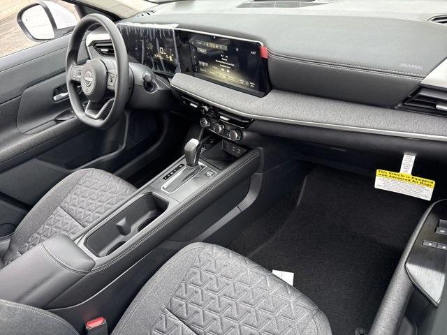 new 2025 Nissan Kicks car, priced at $24,984